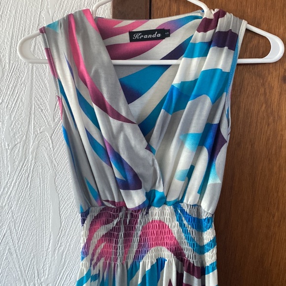 MAXI DRESS - Picture 2 of 5